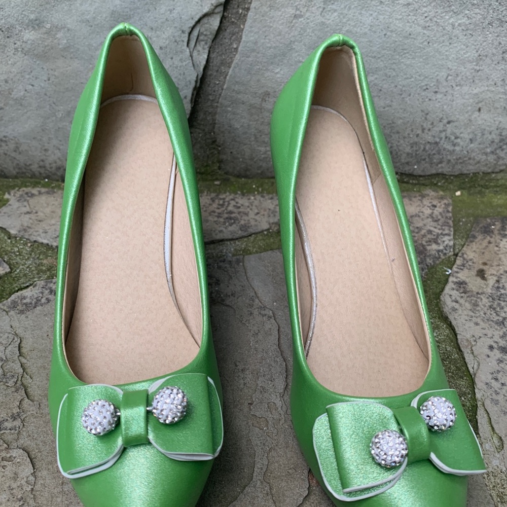 NWOT JinPin heels green sz 7 - Picture 3 of 5